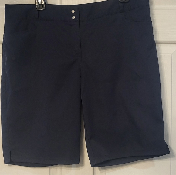 Adidas Navy Blue Golf Shorts Size 16 - Picture 1 of 4